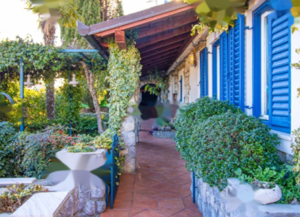 Casa per 730 000 euro a Opatija, Croazia