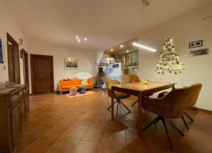 Appartamento per 396 000 euro a Opatija, Croazia