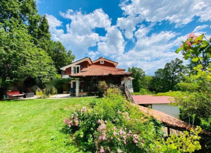 Casa per 1 250 000 euro a Opatija, Croazia