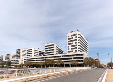 Appartamento per 560 500 euro a Badalona, Spagna