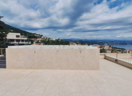 Appartamento per 1 950 000 euro a Opatija, Croazia