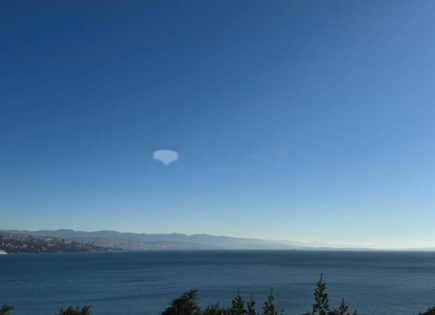 Flat for 525 000 euro in Opatija, Croatia