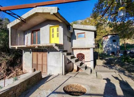 Terrain pour 730 000 Euro au Bar, Monténégro