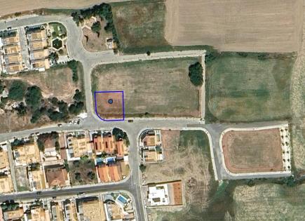 Terrain pour 180 000 Euro à Larnaca, Chypre