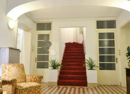 Flat for 1 225 000 euro in Opatija, Croatia