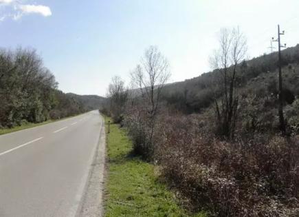 Grundstück für 250 000 euro in Lastva, Montenegro