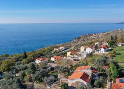 Terreno per 917 000 euro a Rezevici, Montenegro