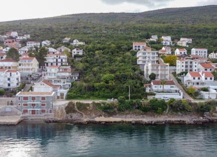 Terreno per 2 990 000 euro a Krasici, Montenegro