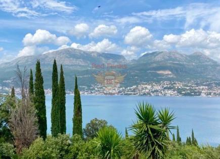 Flat for 250 000 euro in Herceg-Novi, Montenegro