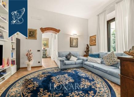 Apartment for 1 630 000 euro in Florence, Italy