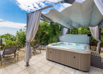 Wohnung für 1 540 000 euro in Opatija, Kroatien