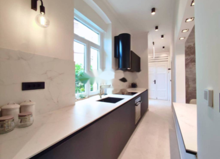 Wohnung für 465 000 euro in Opatija, Kroatien