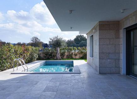 Villa for 520 000 euro in Malinska-Dubasnica, Croatia