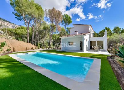 Villa per 695 000 euro ad Altea, Spagna