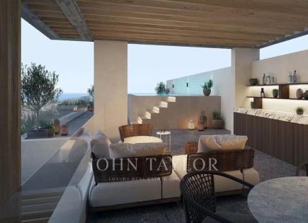 Penthouse for 2 400 000 euro in Limassol, Cyprus