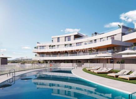 Ático para 511 000 euro en Estepona, España