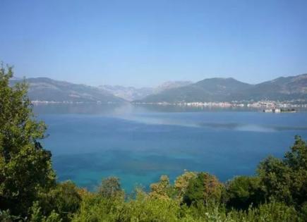 Grundstück für 1 800 000 euro in Bogisici, Montenegro