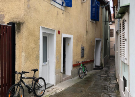 Appartamento per 280 000 euro a Capodistria, Slovenia