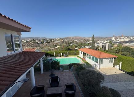Villa for 3 200 000 euro in Limassol, Cyprus