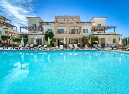 Apartment for 215 000 euro in Paphos, Cyprus