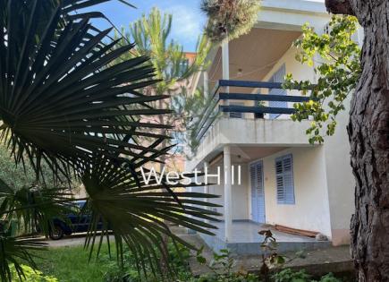 Casa per 185 000 euro a Dobra Voda, Montenegro