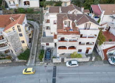 Wohnung für 235 000 euro in Budva, Montenegro