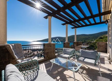 Apartamento para 1 100 000 euro en Luštica, Montenegro