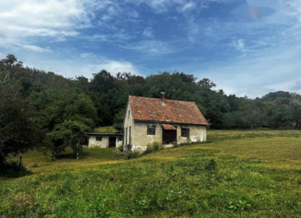 Farm für 175 000 euro in Postojna, Slowenien