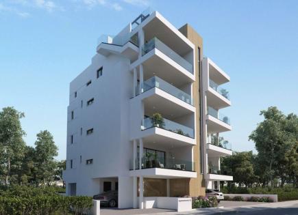 Penthouse for 310 000 euro in Larnaca, Cyprus