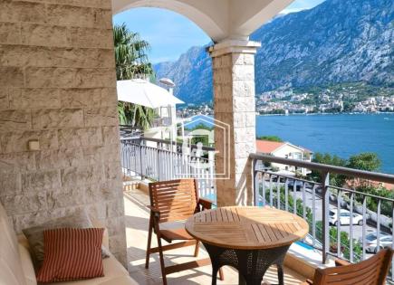 Apartamento para 260 000 euro en Kotor, Montenegro