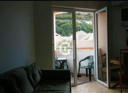 Appartamenti per 80 000 euro a Rafailovici, Montenegro
