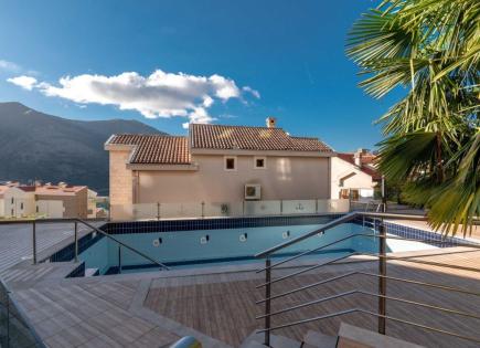 Apartamento para 420 000 euro en Dobrota, Montenegro