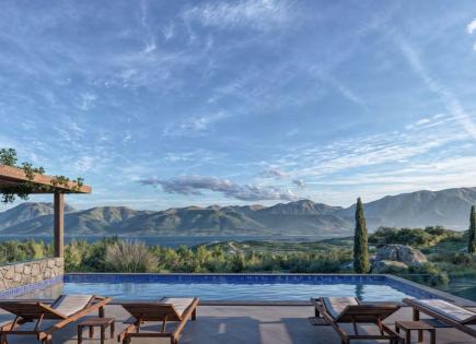 Villa per 3 370 000 euro sulla penisola di Luštica, Montenegro