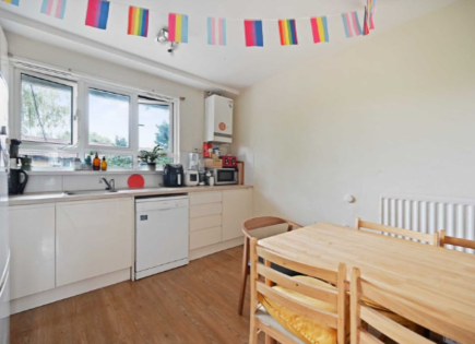 Flat for 389 500 euro in London, United Kingdom