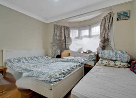 Flat for 375 000 euro in London, United Kingdom