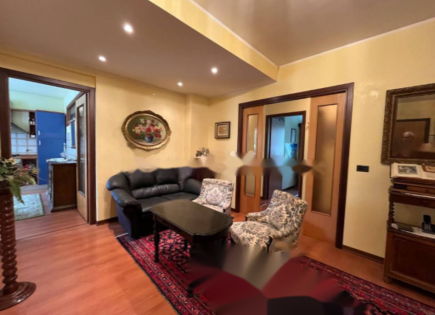 Wohnung für 265 000 euro in Gorizia, Italien