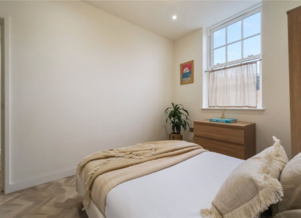 Flat for 400 000 euro in London, United Kingdom