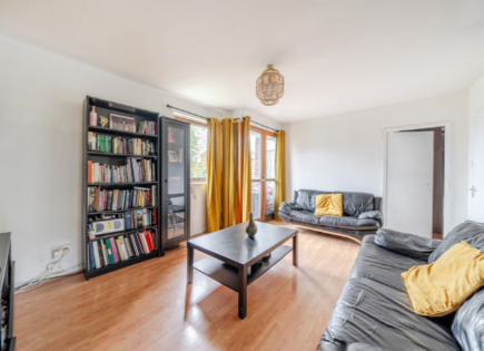 Flat for 385 000 euro in London, United Kingdom