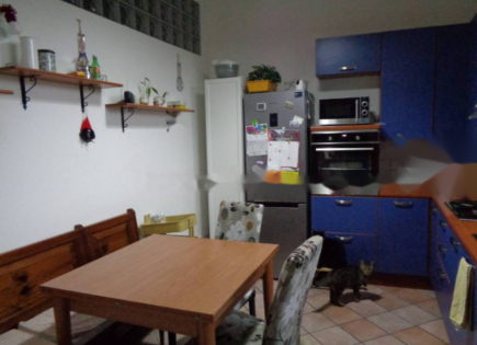 Appartamento per 116 000 euro a Gorizia, Italia