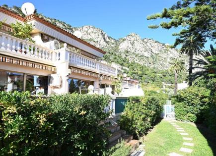 Flat for 2 730 000 euro in Beaulieu-sur-Mer, France