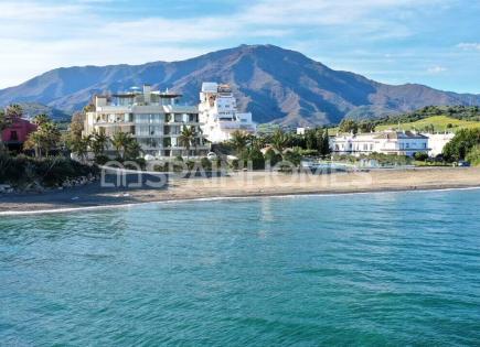 Appartamenti per 995 000 euro a Estepona, Spagna
