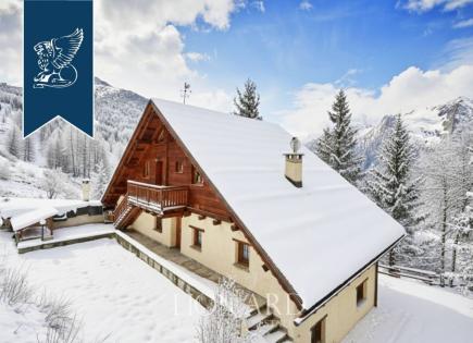 Villa in Sestriere, Italy (price on request)