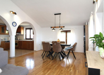 Maison pour 1 296 000 Euro à Izola, Slovénie