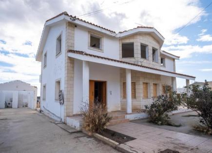 Villa per 275 000 euro a Larnaca, Cipro