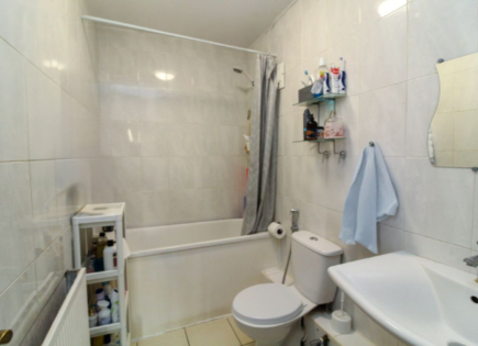 Flat for 250 000 euro in London, United Kingdom