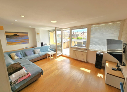 Piso para 379 900 euro en Lucija, Eslovenia