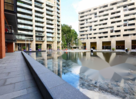 Flat for 350 000 euro in London, United Kingdom