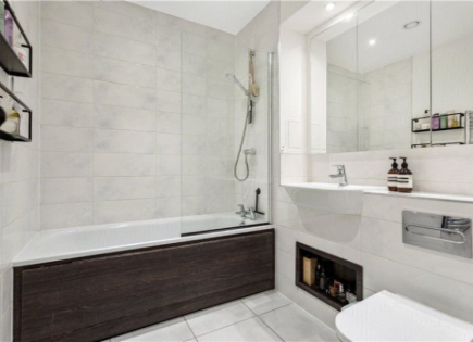 Appartamento per 400 000 euro a Londra, Regno Unito