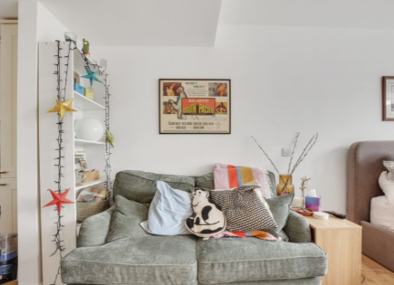 Flat for 295 000 euro in London, United Kingdom