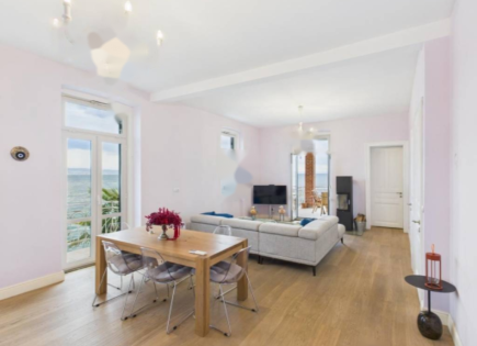 Flat for 950 000 euro in Opatija, Croatia